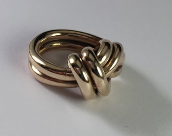 Ring knot, polished bronze, large, dual flush. Section of the two-wire 3.3 mm  for symbolic gift ring, nautical style ring