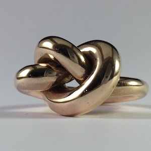 Skulptur-Knotenring aus 9-karätigem, 18-karätigem Roségold