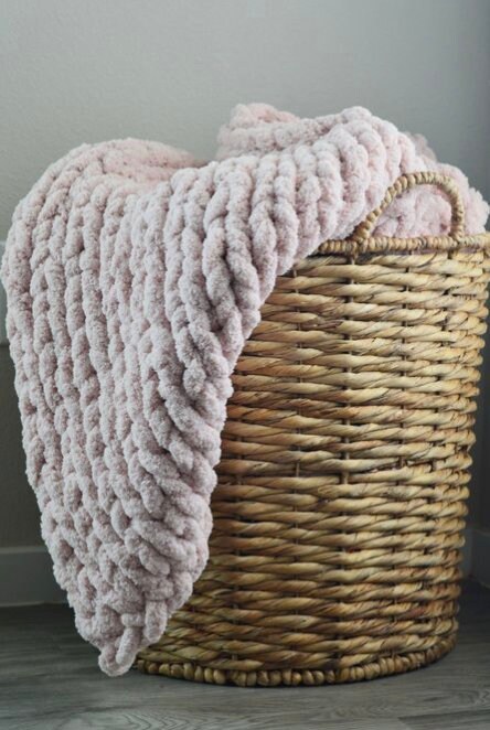 Queen Size Hand Knit Chunky Knit Blanket Soft Chenille Throw Christmas ...