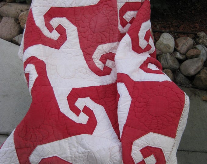 Vintage Snail Trail Quilt
