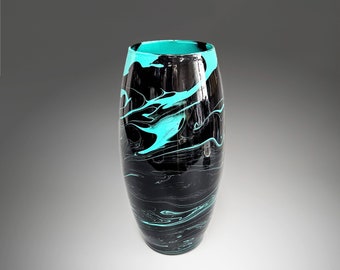 Jarrón moderno en Aqua Black / Jarrón de flores de arte fluido de 10 pulgadas de alto / Decoración contemporánea del hogar / Ideas de regalos de vertido acrílico
