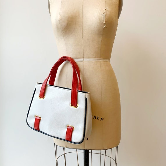 White, Red & Navy Blue Handbag ~ Vintage 1960s Mod