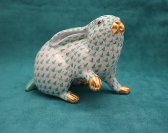 VTG Herend Large Rabbit with Paw up, Made in Hungary by Herend, Green Fishnet Rabbit with Paw up