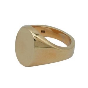 Extra Heavy Weight 9ct Gold Signet Ring - ES5