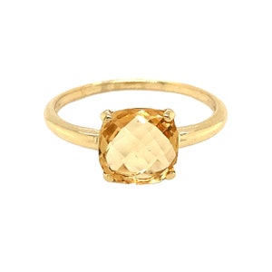 Cushion Cut Citrine 18k Yellow Gold Ring
