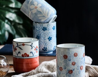 Lot de 2 tasses à thé japonaises en céramique, motif floral traditionnel japonais