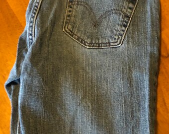 levis 542