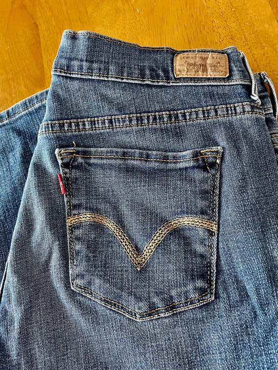 515 Size 6 Capri Womens Jeans Mid Rise 