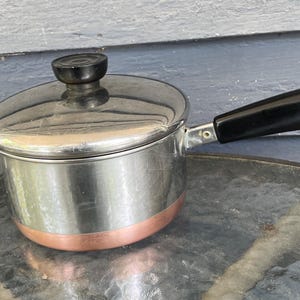 Vintage  1  1/2 Quart Revere Ware Sauce Pan With Cover made in USA/vintage kitchen/retrot