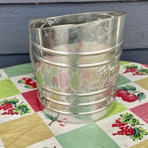 Vintage 1960s Foley Sift Chine Triple Screen Sifter/Cozinha Vintage~Cozimento~Utensílios de Cozinha