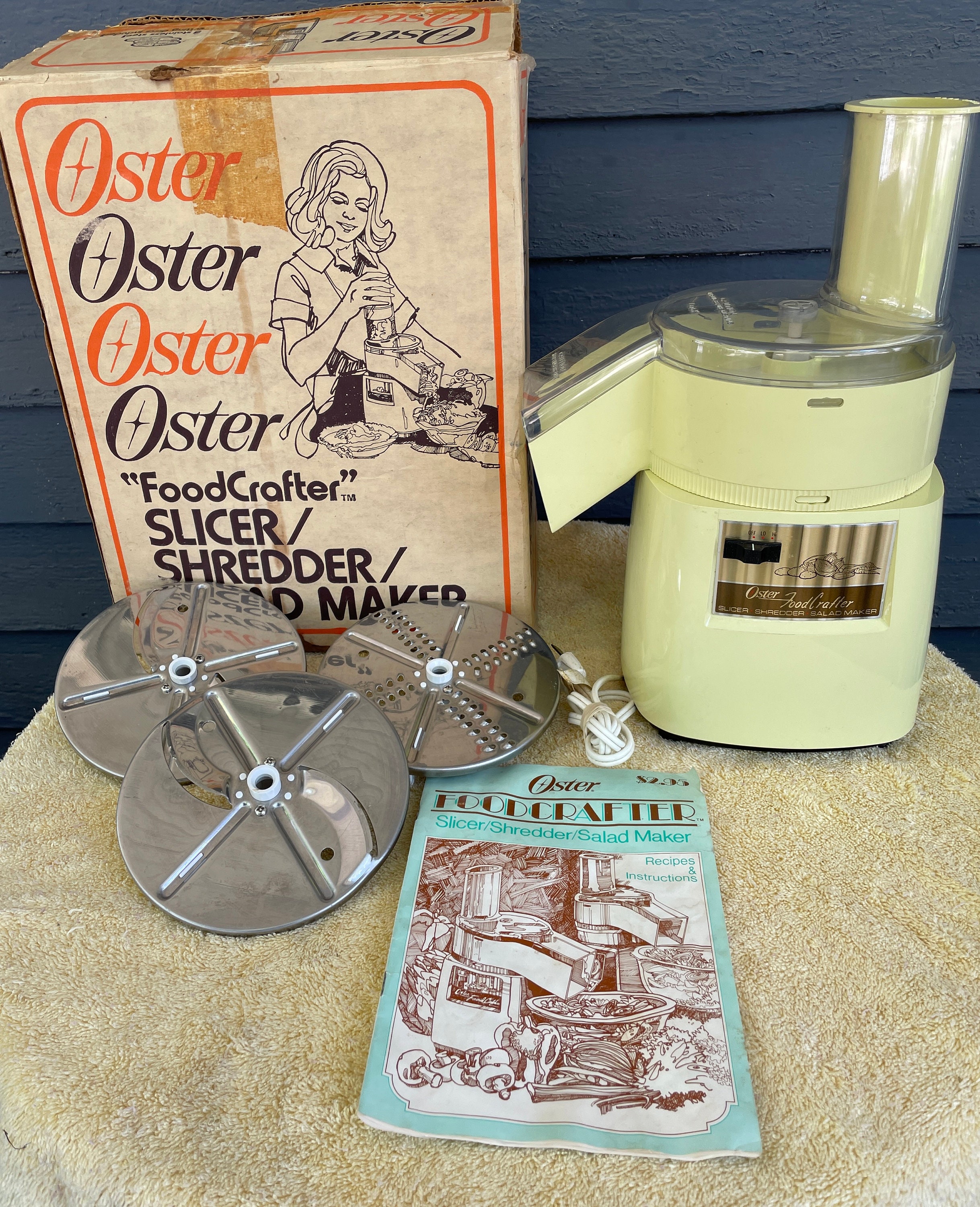 Vintage Harvest Gold Oster Food Crafter Model 341-04 With Oster