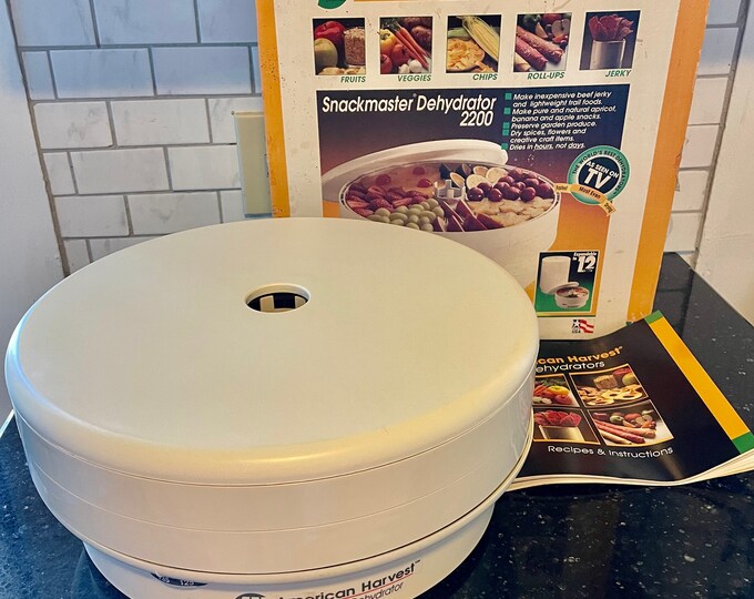 Nesco American Harvest FD50 Snackmaster Pro 2 Tray Dehydrator 2200