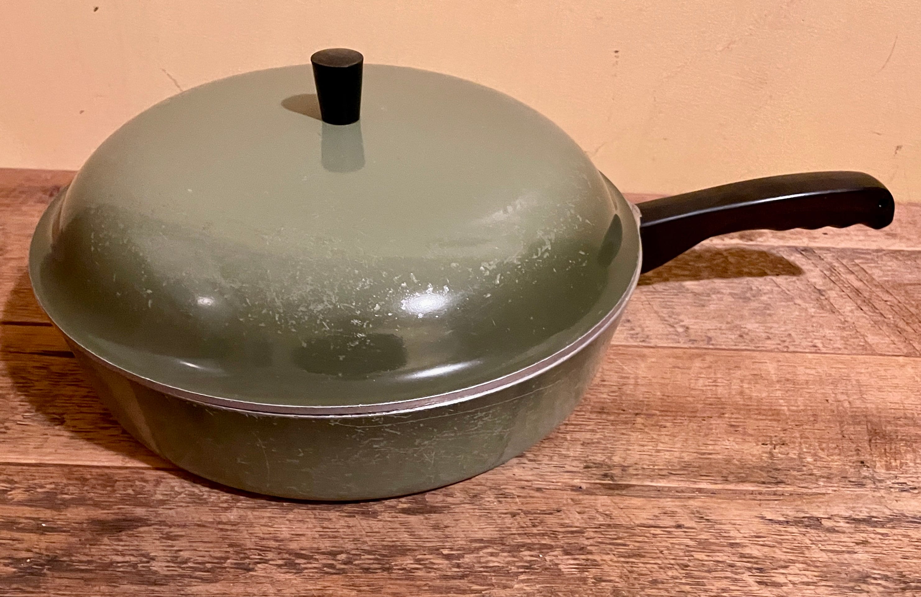 Vintage 60s Sunbeam Electric Skillet Cookmaster Aluminum Enamel Non Stick  Teflon Frying Pan Cord Vented Domed Lid Cast Aluminum Mid Century 