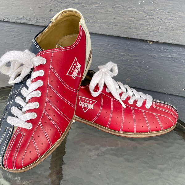 Vintage Red/Blue Cobra bowling shoes size 9 mens /7 1/2 Womens