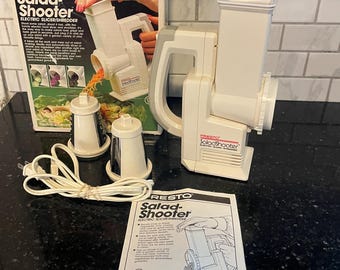 Vintage 1990 Presto Salad Shooter Handheld keukenmachine Hakmachine/2 mes accessoires model 02910