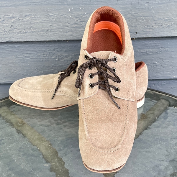 Vintage Tan Suede bowling shoes size 10 1/2 Mens Made in the USA