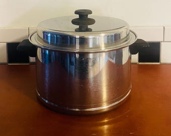 Vintage Lifetime 6 quart stock pan with cover  18-8 Made in USA/vintage kitchen/retro kitchen/70's