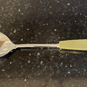 Vintage Ecko USA  Green Plastic Handle & Chromium Plated Stainless Serving Spoon