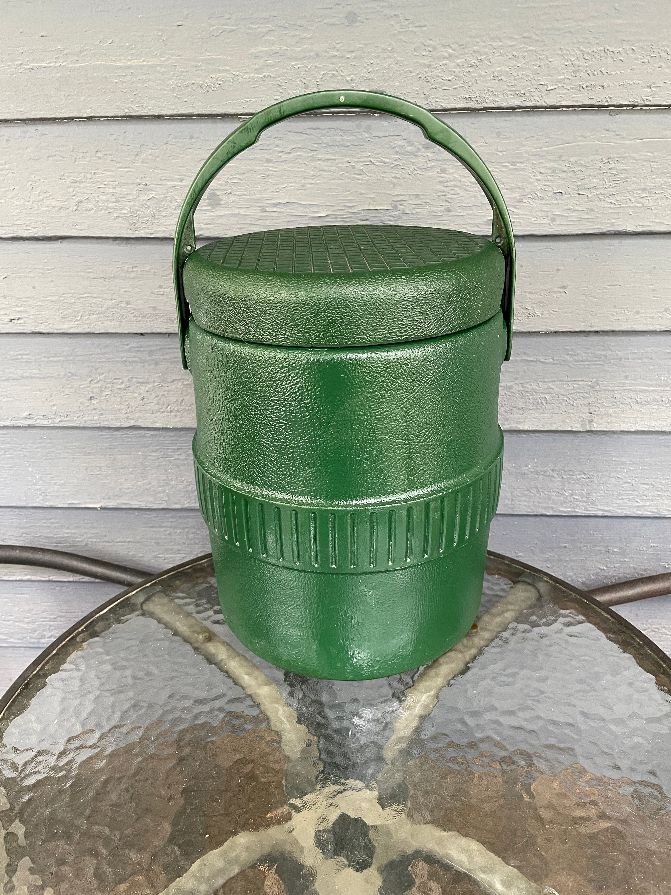 Vintage Igloo 2 Gallon Water Cooler Made in USA Green /black Etsy