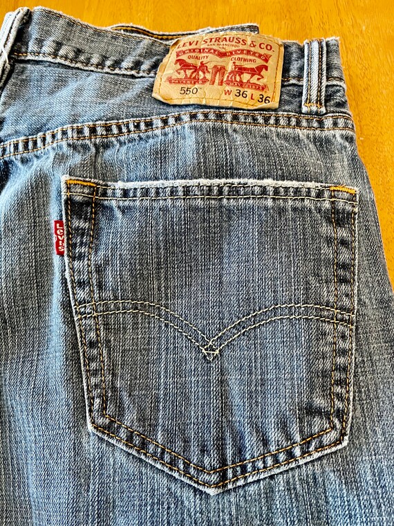 Levis 550 Relax 36x36 Fit Jeans Mens 