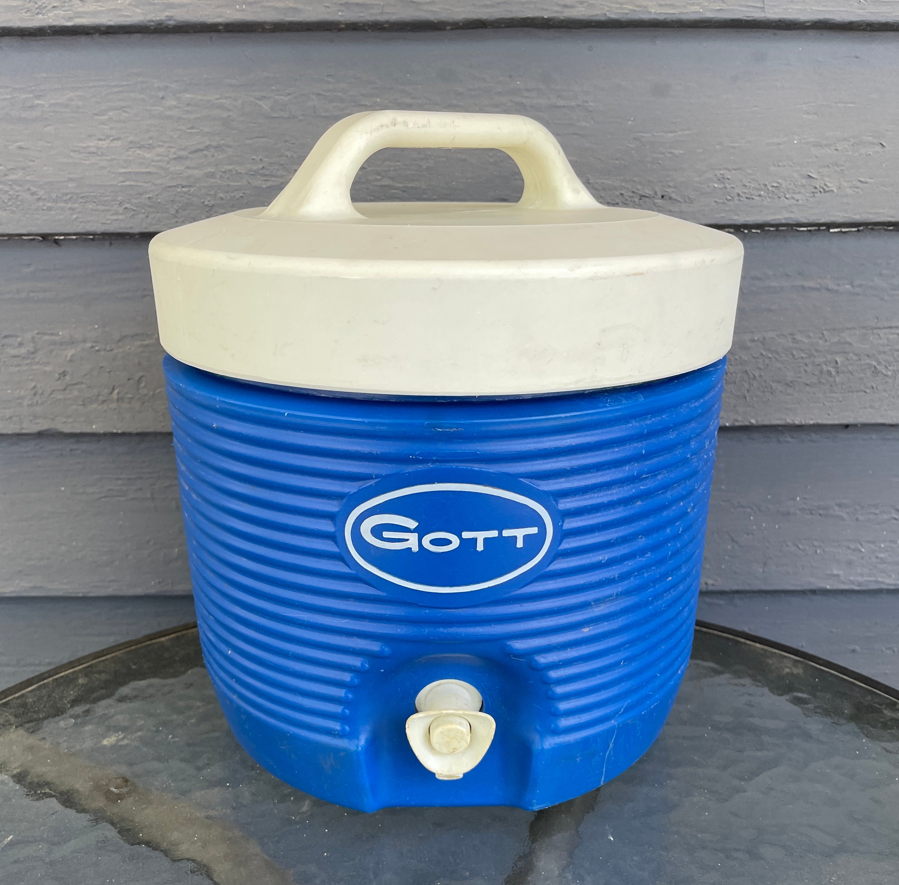 Vintage Gott Gallon Blue Water Dispenser ,tailgating, Family