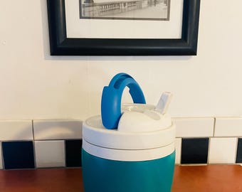 Enfriador de agua vintage Igloo K9 de 1/2 galón, fabricado en EE. UU.