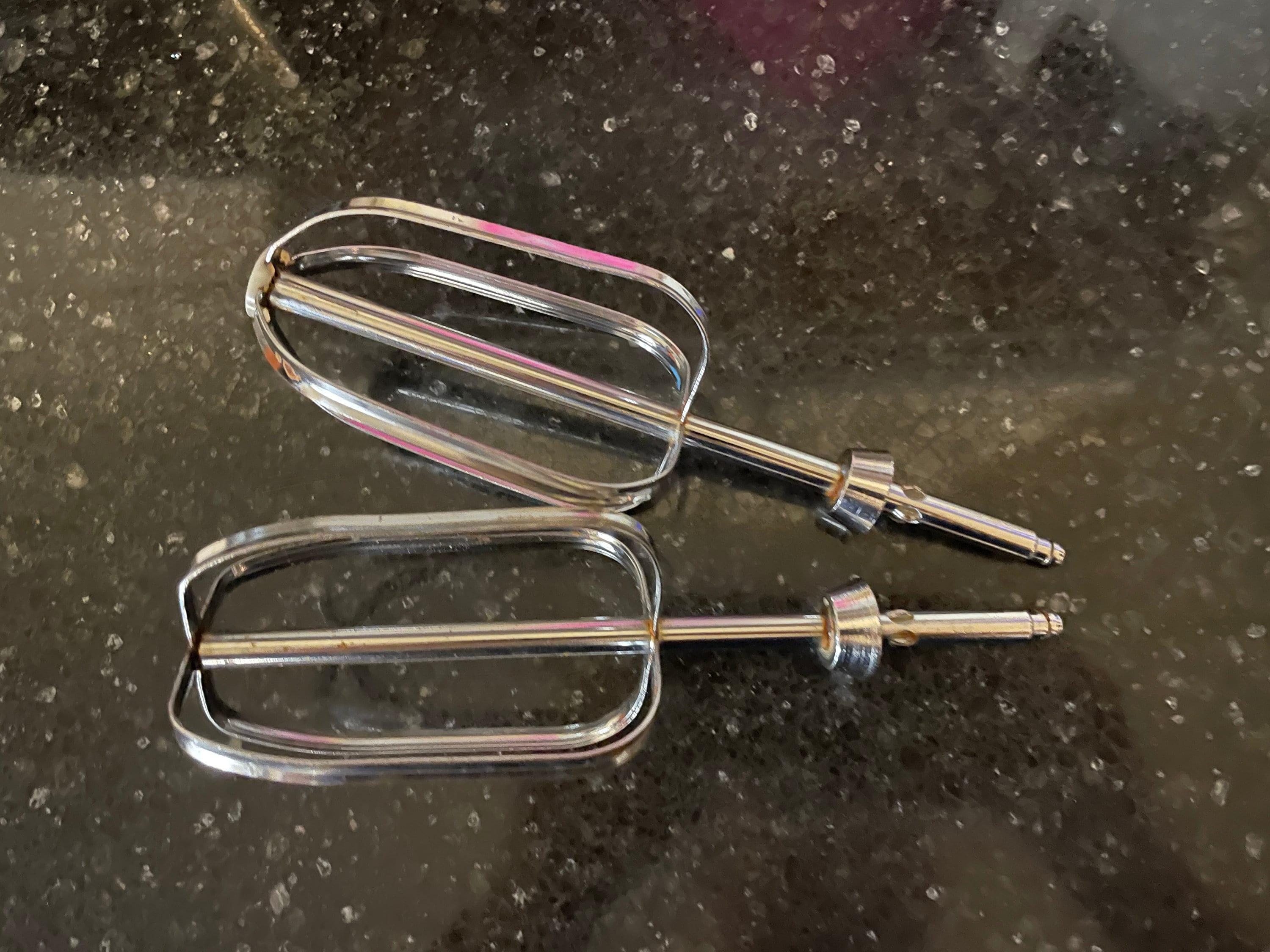 Oster 115969-002-000 Stand Mixer Right Beater with Tip