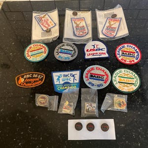 Lot of vintage bowling patches and pins from the 90&#39;s 11 patches & 10 pins