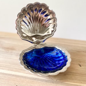 Vintage Silver Plated Shell Butter Dish · Cobalt Blue Glass Liner · Coastal Grandmillennial Table Decor · Trinket Dish