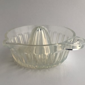 Vintage Opalescent Fry Citrus Reamer