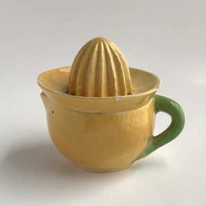 Vintage Ceramic 2 Piece Citrus Reamer and Pitcher