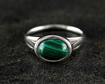 Ring EIFFEL Malachite natural gemstone. Sterling Silver ring 925.