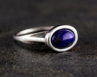 Ring EIFFEL Lapislazuli natural gemstone. Sterling Silver ring 925.