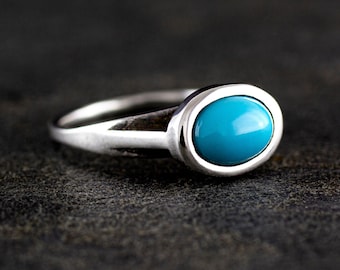 Sterling silver EIFFEL ring with natural turquoise gemstone.