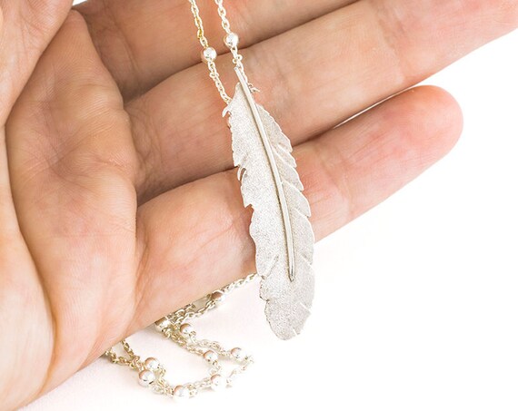 Pendant FEATHER Sterling Silver 925. Silver chain.