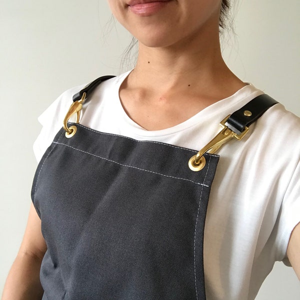 Grey cotton Leather strap apron