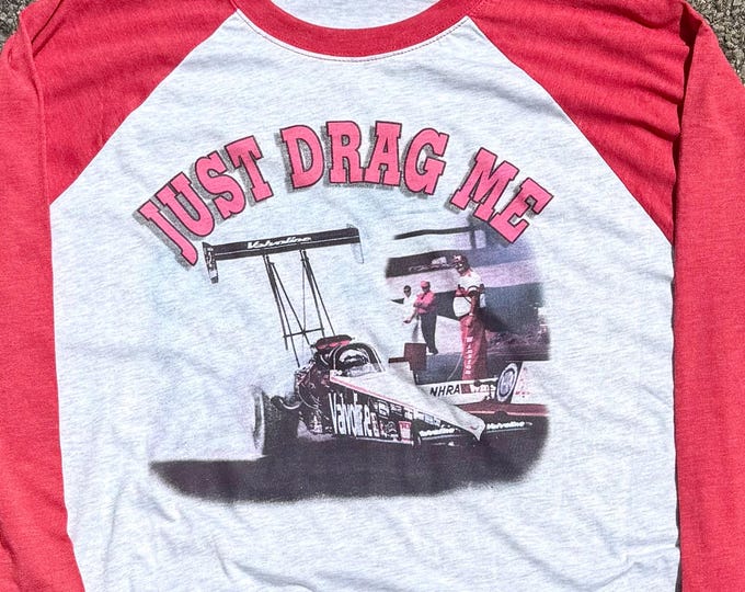 The “Just Drag Me” Vintage Graphic Top