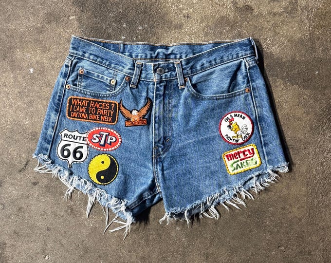 Levi’s 505 Denim Shorts 32” Waist