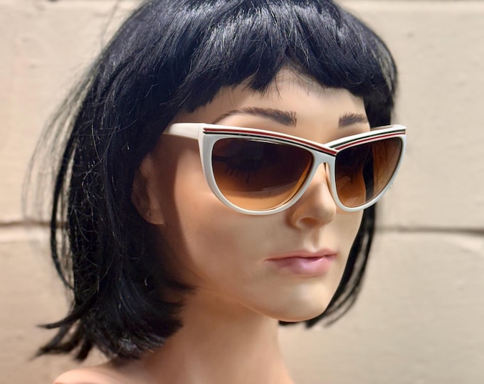 Vintage Cat Eye Sunglasses