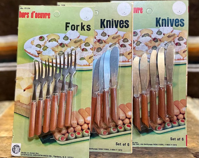 Vintage 1970 Appetizer Party Forks and Knives unopened