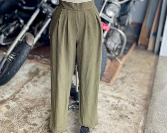 Vintage 1990 Pleated Straight Legs Pants