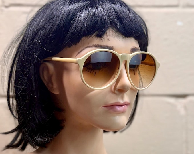 Vintage Round Sunglasses
