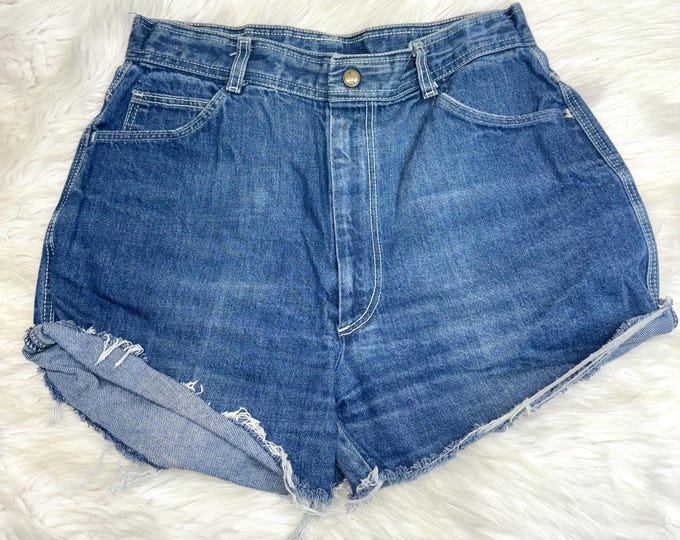 Vintage Over The Top Denim Shorts 29” Waist
