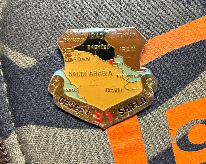 Desert Storm Map Vintage 1990 Lapel Pin