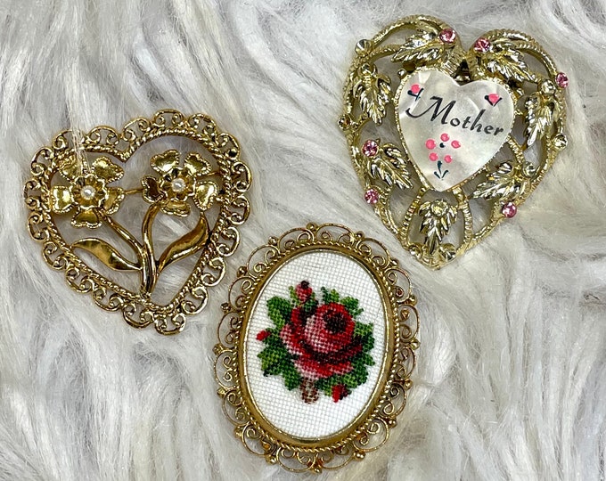 Vintage Gold Dainty Charm Brooch Pins