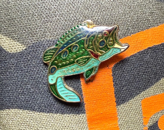 Medium Fish Vintage 1990 Lapel Pin