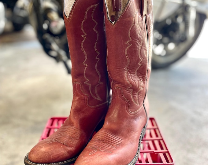 Vintage 1970 1980 Cowtown Rust Cowboy Boots Men's size 10.5
