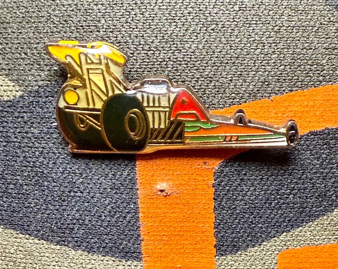 Drag Me Vintage 1990 Lapel Pin
