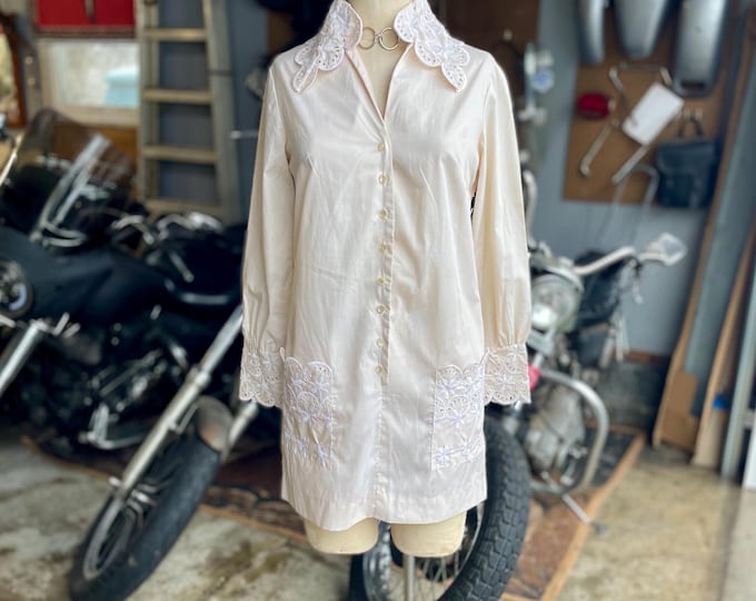 Vintage 1950 1960 Sweet Daisy Lace Shift Dress