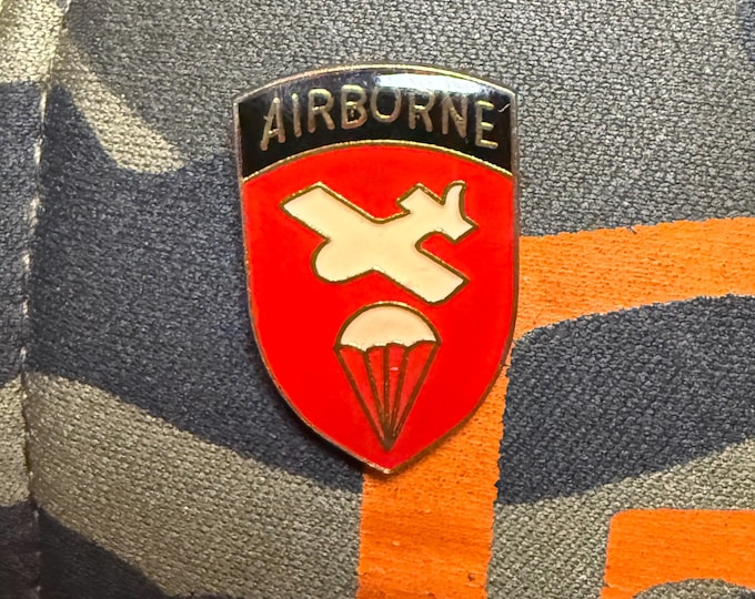 US Army Airborne Command Vintage 1990 Lapel Pin